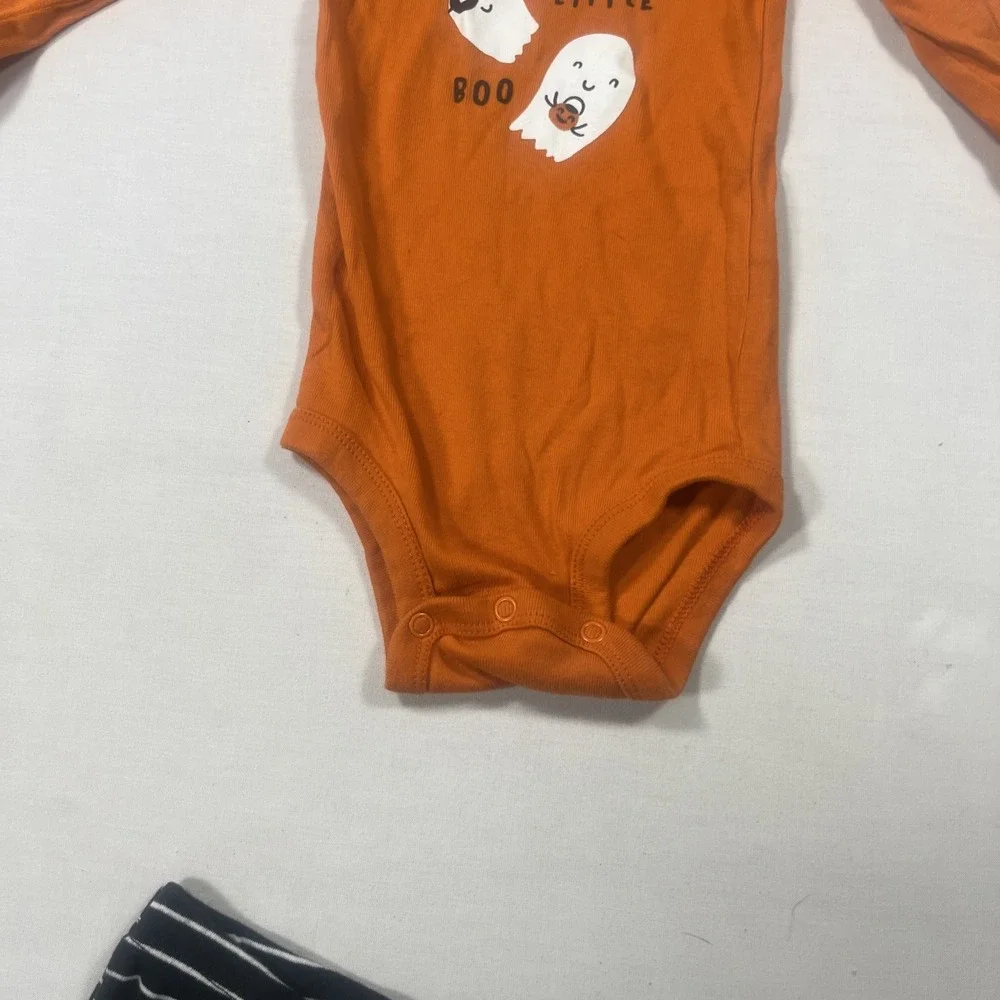 Carter's 12 month Halloween outfit mommy's little boo